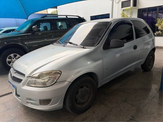 CHEVROLET CELTA 1.0 MPFI LS 8V FLEX 4P MANUAL CHEVROLET CELTA 1.0 MPFI LS 8V FLEX 4P MANUAL